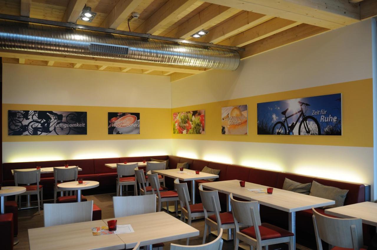 Auszeit Cafe & Hotel Oberwornitz Екстер'єр фото
